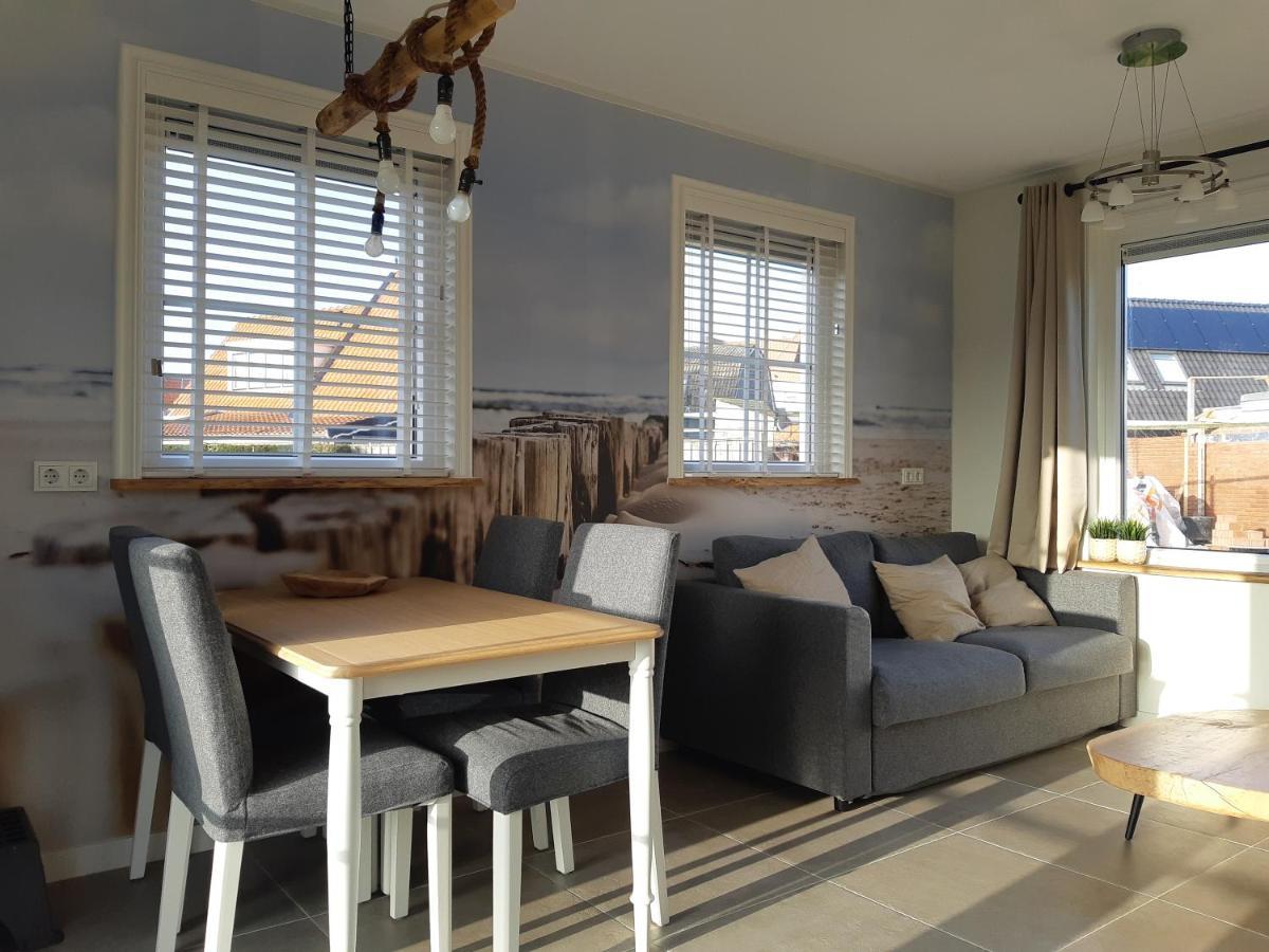 Holiday home Recreatiewoning Den Hollander Aagtekerke
